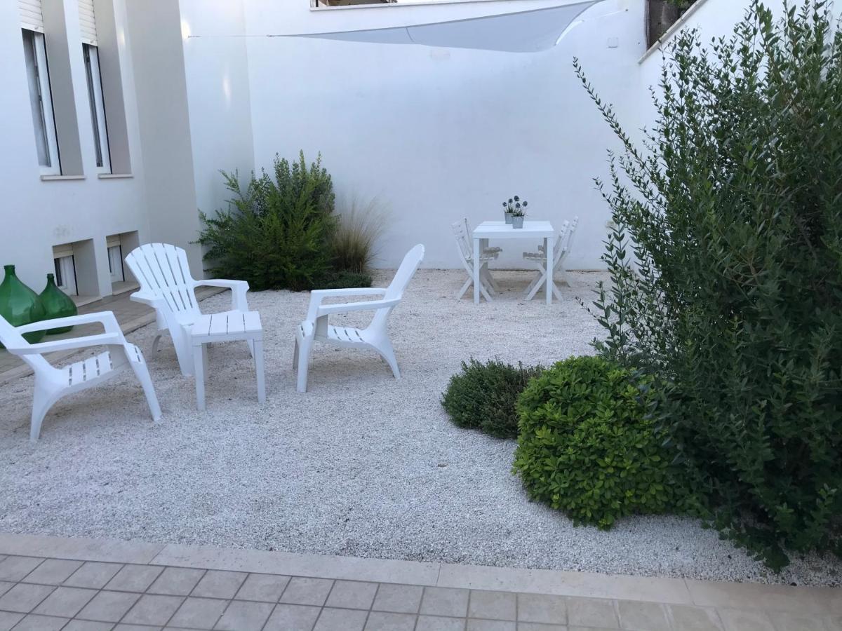 Journey House Apartment Manduria Exterior foto